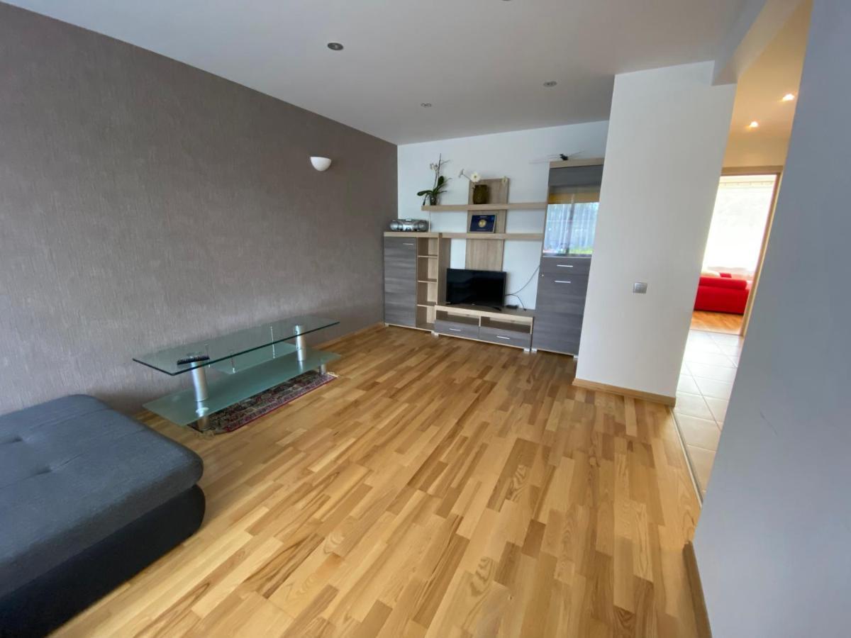 Tomas Apartment Cēsis Eksteriør billede